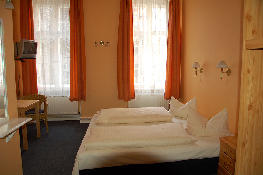 Hotel Am Hermannplatz Berlin Eksteriør bilde