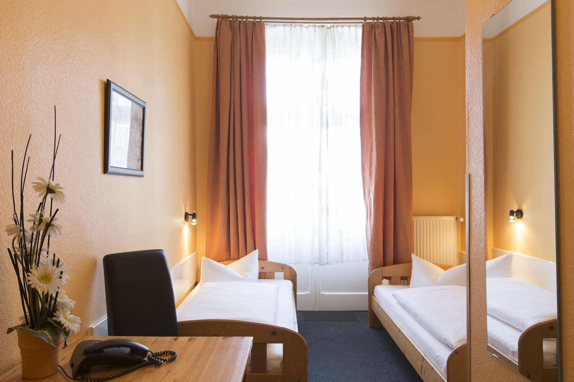 Hotel Am Hermannplatz Berlin Eksteriør bilde